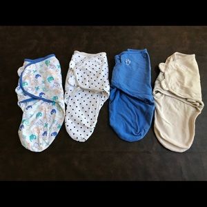 Lot of 4 SwaddleMe Swaddles.